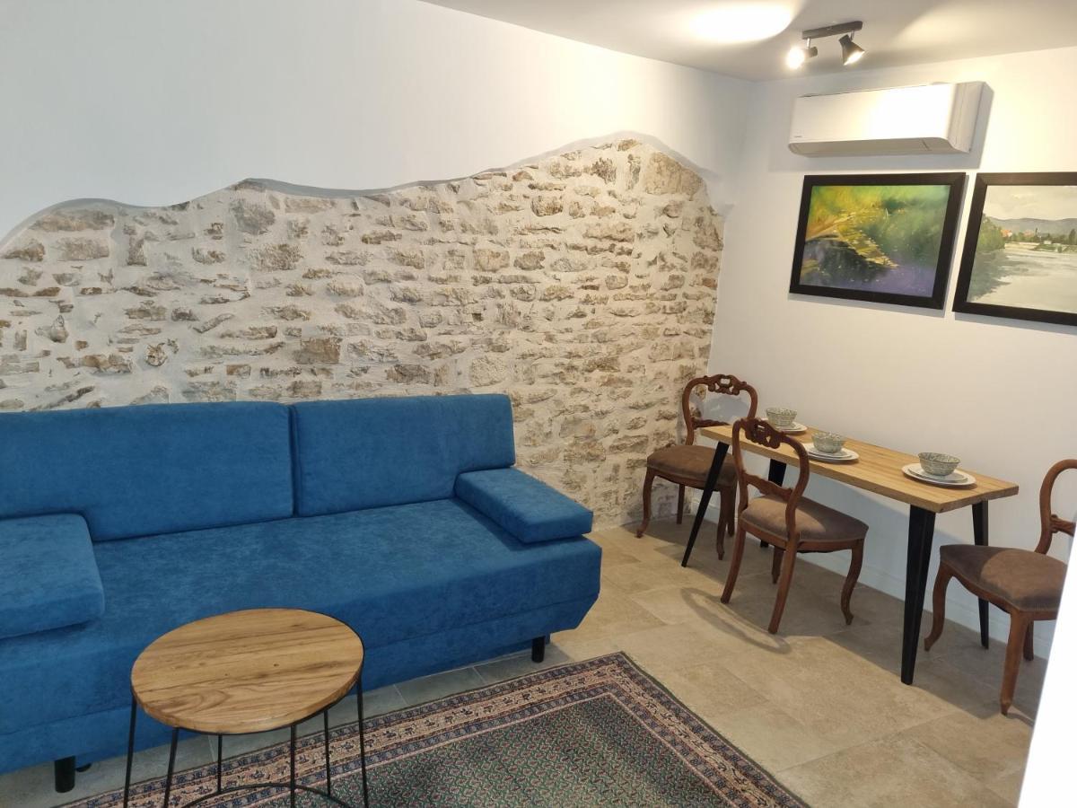 Apartmani Ulika بالي المظهر الخارجي الصورة